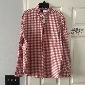NWT Old Navy Red and White Checkered Button Down Shirt Size L